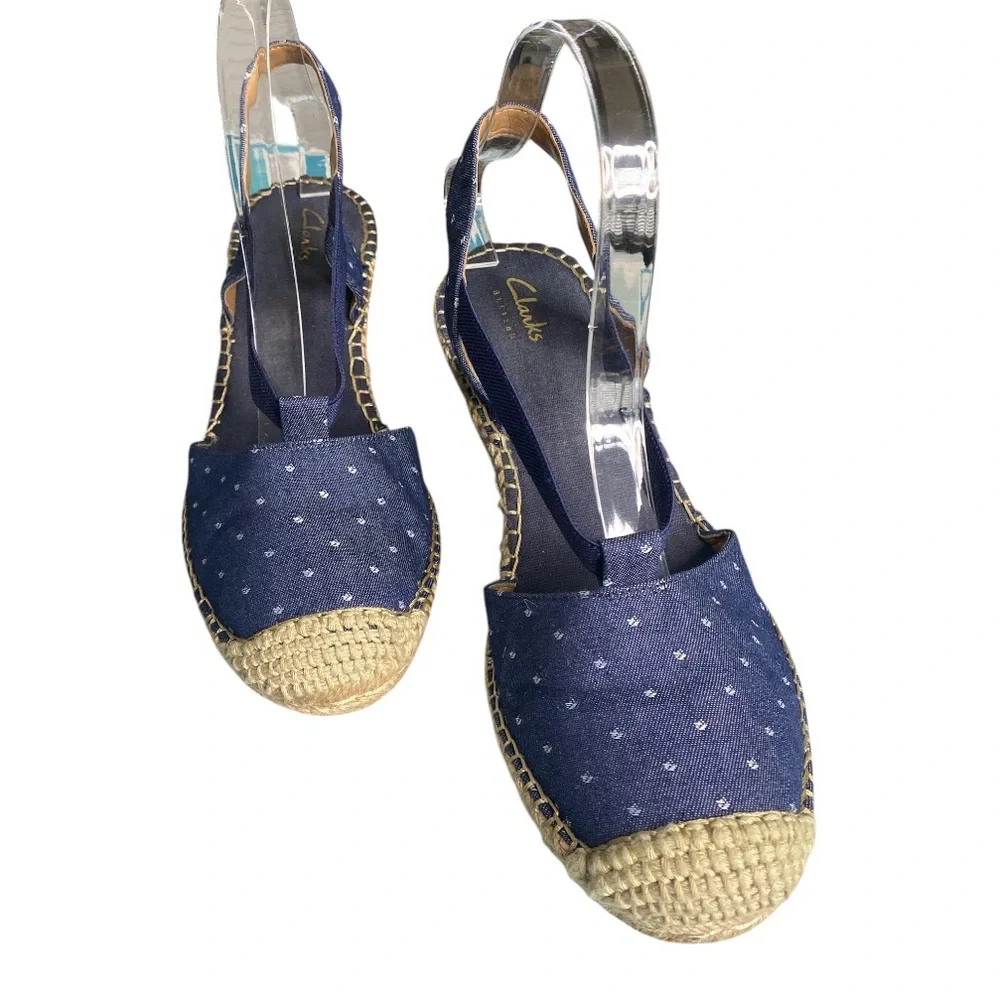 Clarks Blue Polka Dot Espadrille Wedge Sandals Coastal Resort Vacation Sz 8